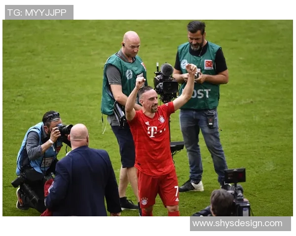 拜仁慕尼黑再次登顶德甲,实现连续七连冠伟业 拜仁慕尼黑再次登顶德甲,实现连续七连冠伟业