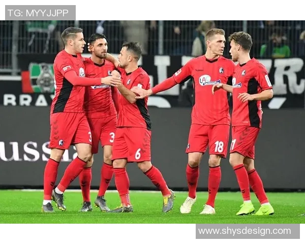 弗赖堡主场大胜法兰克福，提升排名稳居中游位置