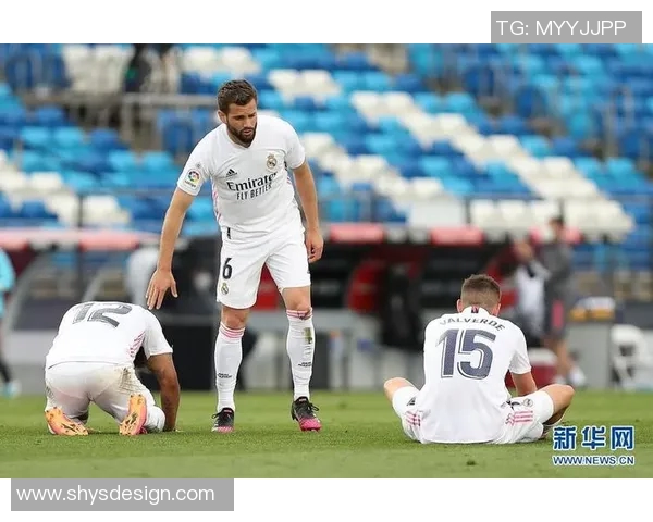 皇马主场战胜比利亚雷亚尔保持西甲积分榜第二