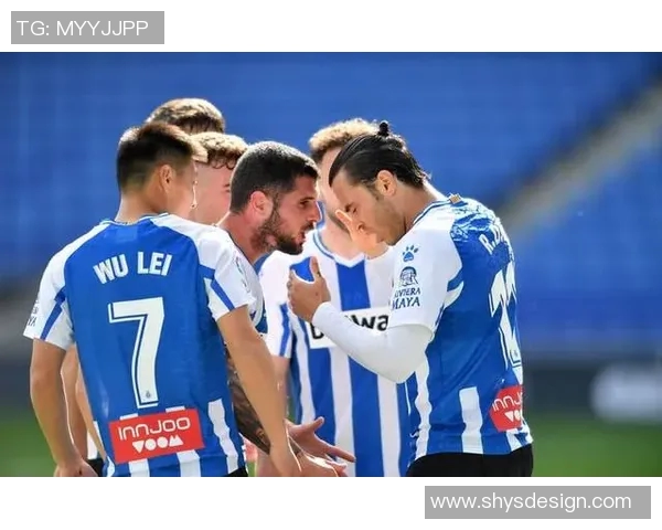 西班牙人队内风波：主教练与球员现场争吵引发球迷强烈反响