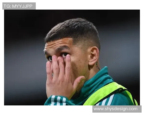 阿森纳主场惨败曼联，贝莱林替补激怒球迷，温格面临压力